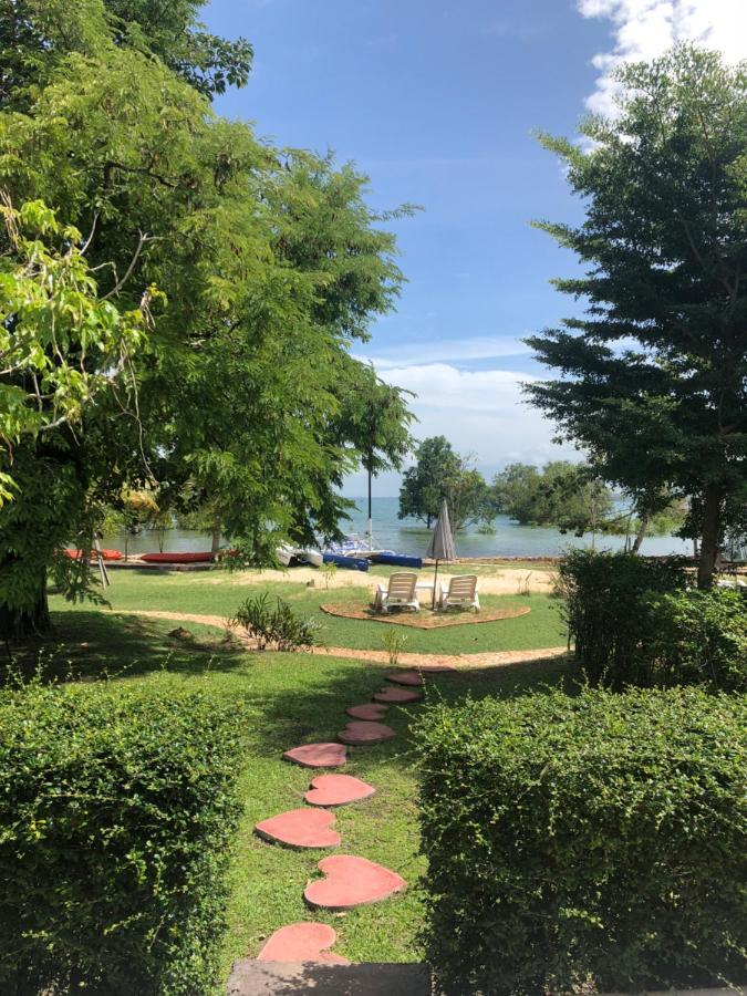 Koh Pu Villa ジュム島 エクステリア 写真